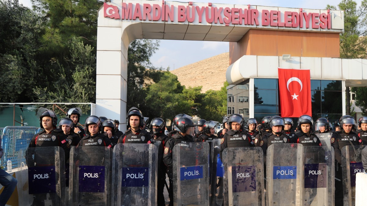 Mardin, Batman ve Halfeti belediyelerinde kayyım kararı uzatıldı