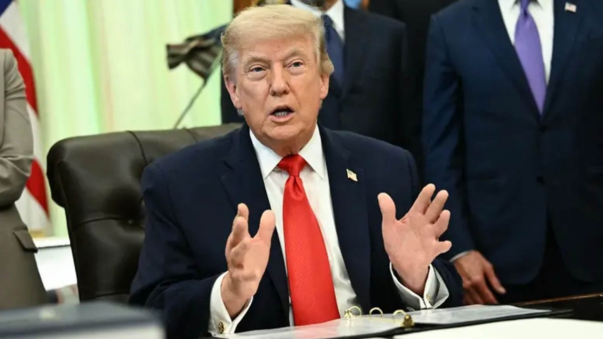 Trump’tan Hürmüz Boğazı Kararı: Geçişlerden Yüzde 20 Ücret Alınacak