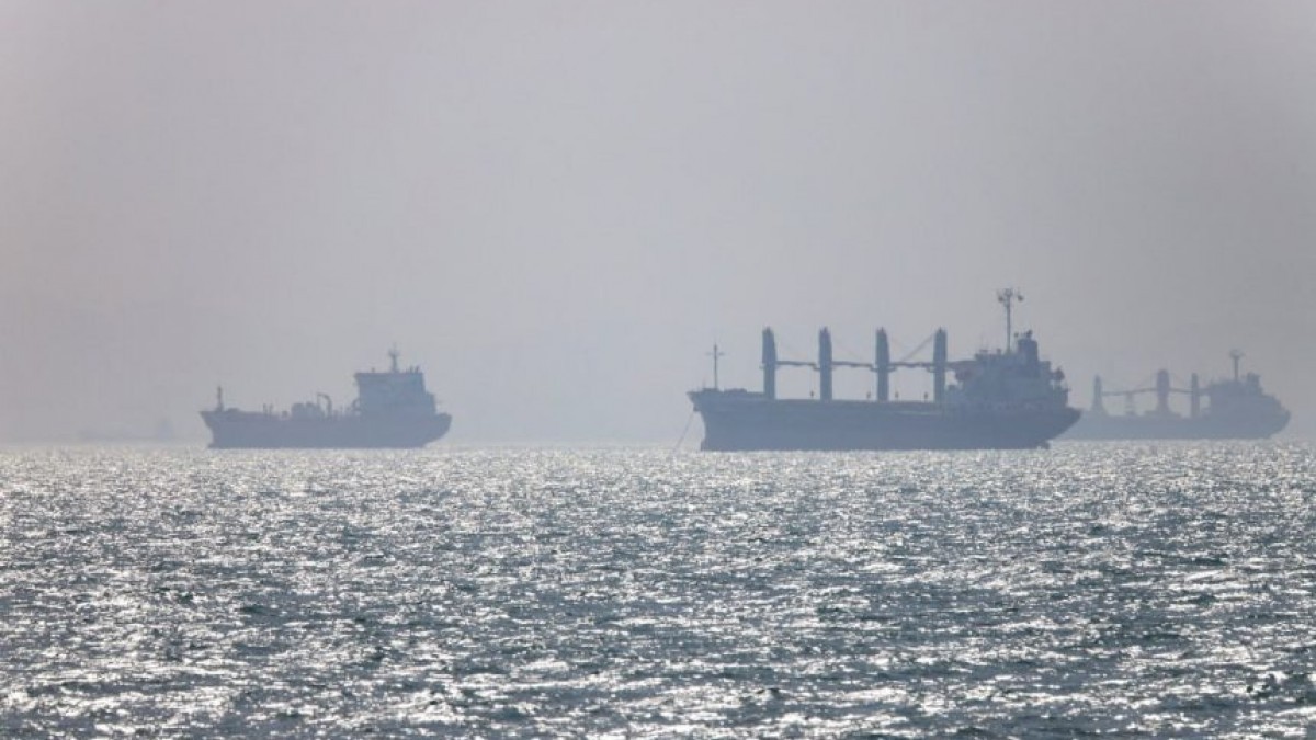 Körfez’de savaş rüzgarları: Hürmüz Boğazı’nda trafik durdu, Bahreyn teyakkuzda