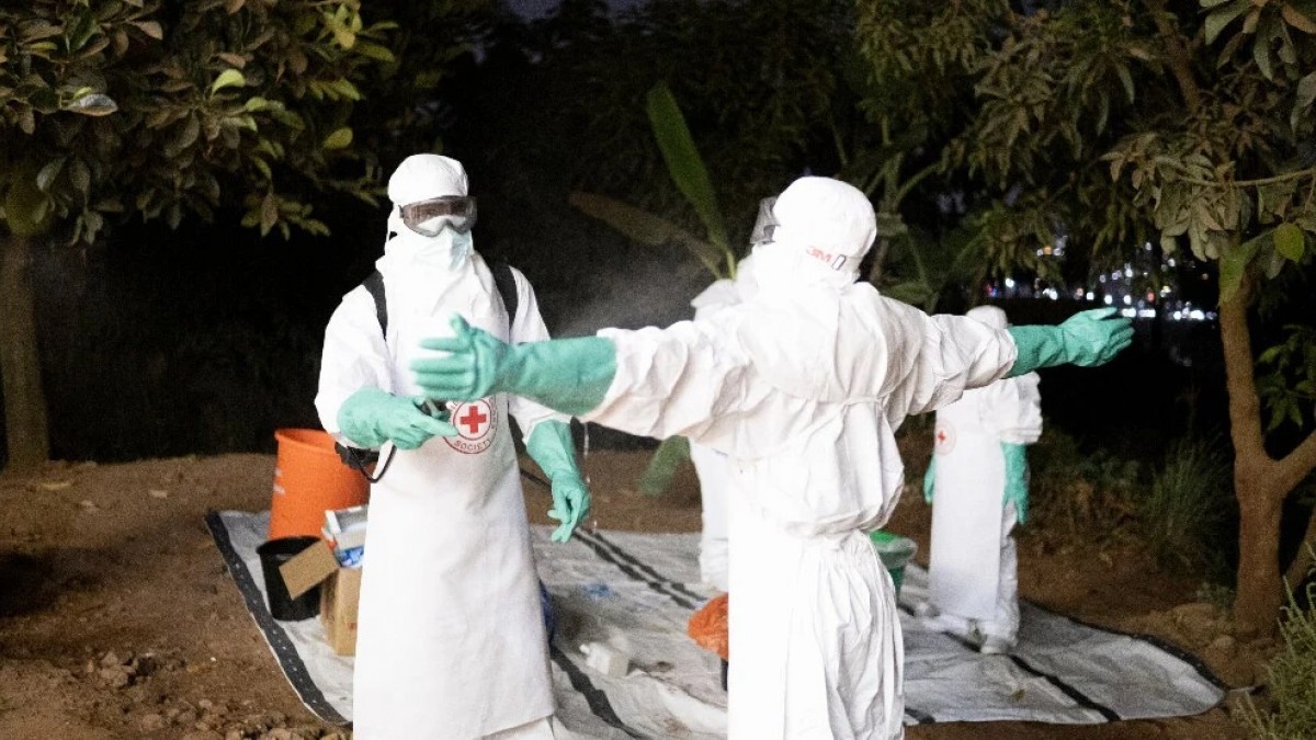 DSÖ’den Ebola uyarısı: Vaka sayısı resmi verilerin 4 katı olabilir