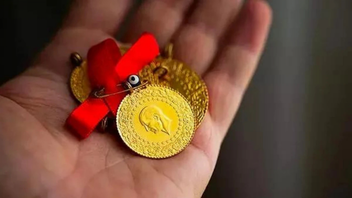 Fed Kararı Sonrası Altın Fiyatlarında Hareketlilik: Ons Altın 4 Bin Doları Aştı