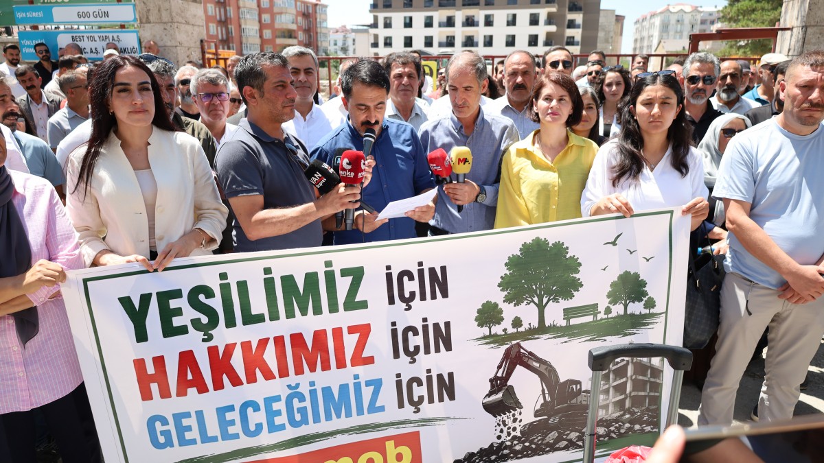 Van’da Kent Parkının Askeri Lojmana Dönüştürülmesine Tepki: Bu Alan Halkındır