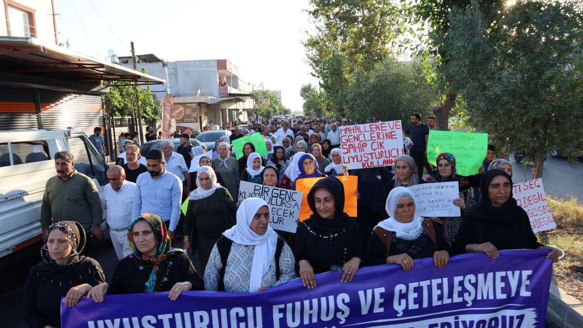 Adana’da uyuşturucu ve çeteleşmeye karşı yürüyüş: Devlet istese 24 saatte çözer