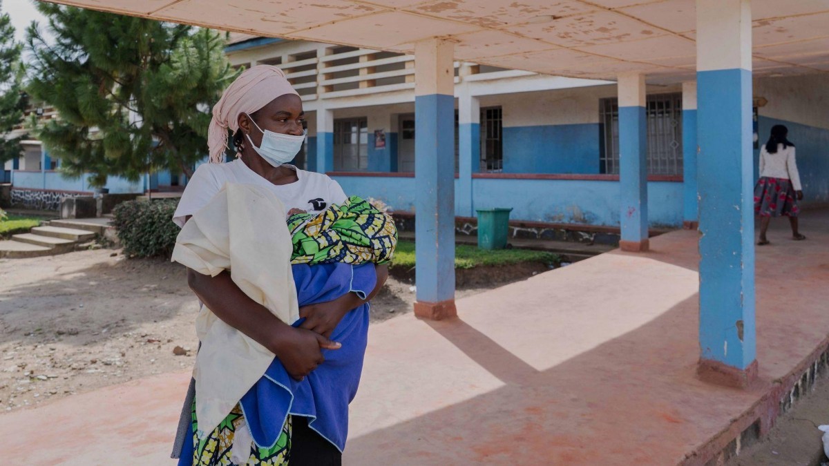 Ebola Salgını Anne Ölümlerini İkiye Katladı: Kongo’da Sağlık Krizi