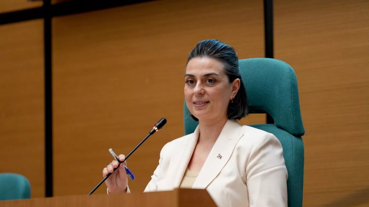 Üsküdar Belediye Başkanı Sinem Dedetaş görevden uzaklaştırıldı