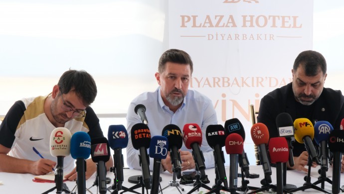 Amedspor Teknik Direktörü Besnik Hasi: Yıldız oyuncuya değil savaşçıya ihtiyacımız var