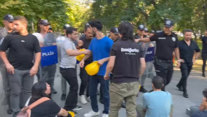 Ankara’da maden işçileriyle dayanışma eylemine polis müdahalesi