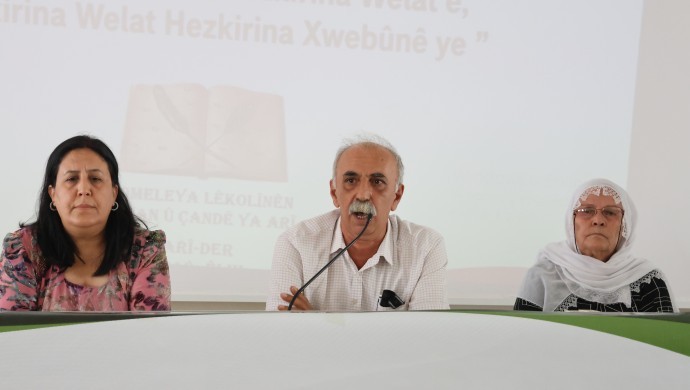Batman’da ARİ-DER Kongresi: ‘Kürtçenin statüsü için herkes sorumluluk almalı’