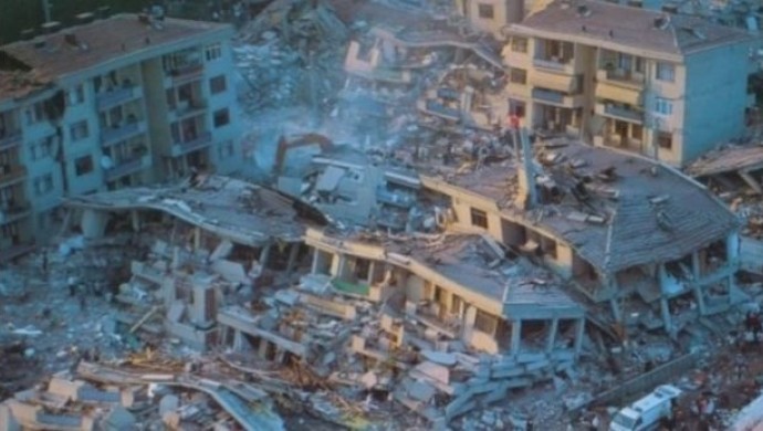 17 Ağustos’un Yıldönümünde TMMOB’dan Uyarı: Deprem Değil Kamusal Sorumluluktan Uzak Politikalar Öldürür