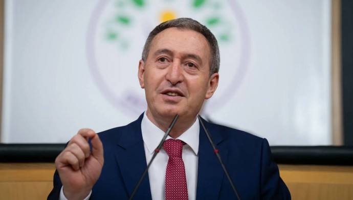 Bakırhan’dan Amedspor-Erzurumspor maçı öncesi dostluk mesajı: Spor buluşturan bir alan olmalı