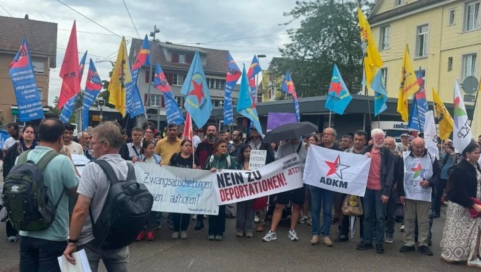 İsviçre’de sığınmacıların sınır dışı edilmesine karşı protesto: ‘Geri göndermeler durdurulsun’