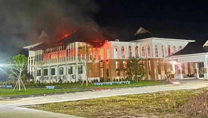 Tayland’ın güneyinde 51 noktaya eş zamanlı saldırı