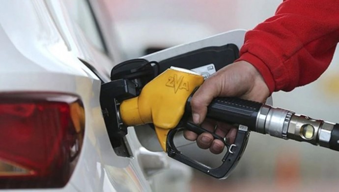 Motorine Büyük Zam Kapıda: Fiyatlar 83 Lirayı Aşacak