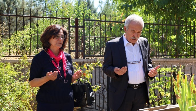 Selçuk Mızraklı’dan Duygusal Ziyaret ve Barış Mesajı