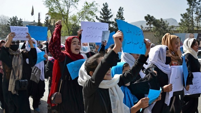 BM’den Afganistan İçin ‘İnsanlığa Karşı Suç’ Uyarısı: Taliban Kadınları Sistematik Olarak Bastırıyor