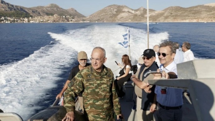 Ege ve Akdeniz’de Adalar Gerilimi Tırmanıyor: Türkiye Söke’ye Tugay Konuşlandırdı