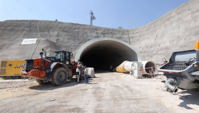 Gaziantep’te Tünel İnşaatında İş Cinayeti: Bir İşçi Hayatını Kaybetti, Bir Yaralı
