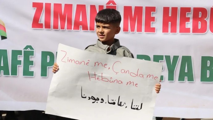 Rojava’da Kürtçe Eğitime Sınırlamaya Karşı Direniş Sürüyor