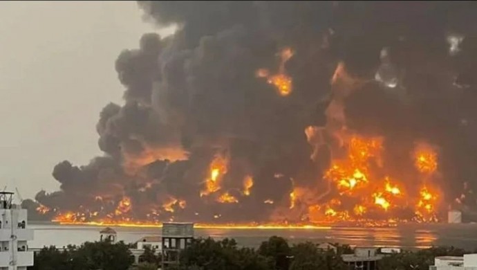 Yemen’de Kritik Bölgeye Hava Saldırısı: Kızıldeniz Gerilimi Artıyor