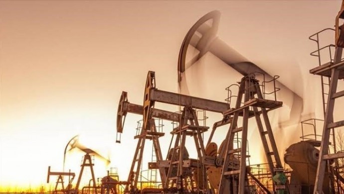 Ortadoğu Gerilimi Petrol Fiyatlarını Zirveye Taşıyor: Türkiye İçin Fatura Büyüyor