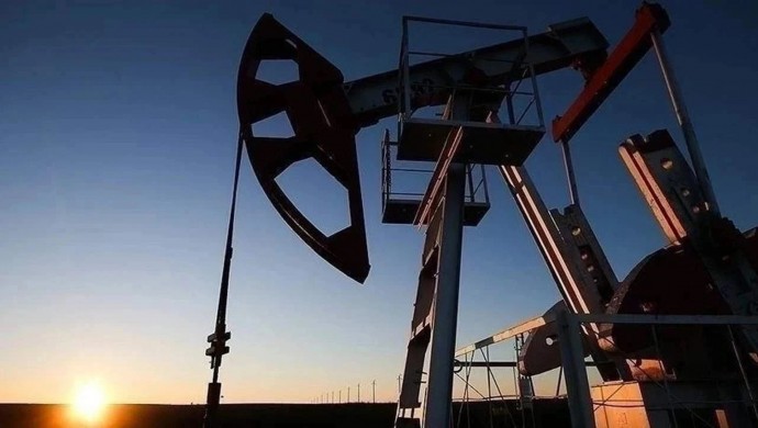 Ortadoğu’daki Gerilim Küresel Petrol Piyasasını Tetikliyor: Fiyatlar Yükselişte