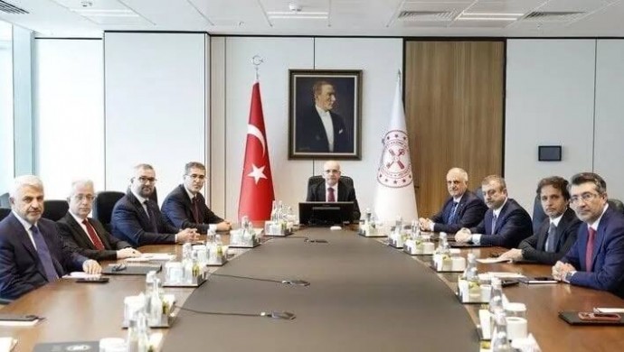 Borsa İstanbul’daki Keskin Düşüşler Finansal İstikrar Komitesi’ni Acil Toplantıya Çağırdı