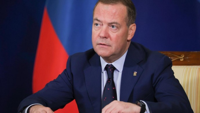 Medvedev: Avrupa’daki Alçaklar Sadece Kaba Kuvvetten Anlar