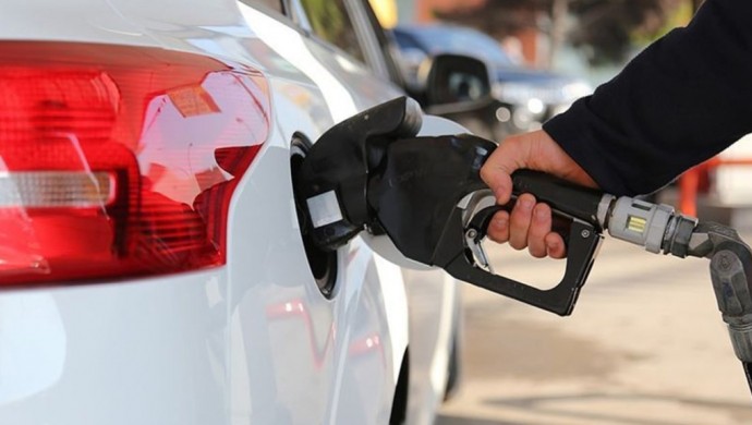 Motorinde Uzun Süren Zamlara Cüzi İndirim: Fiyatlar Yeniden 100 Liranın Altına Geriledi