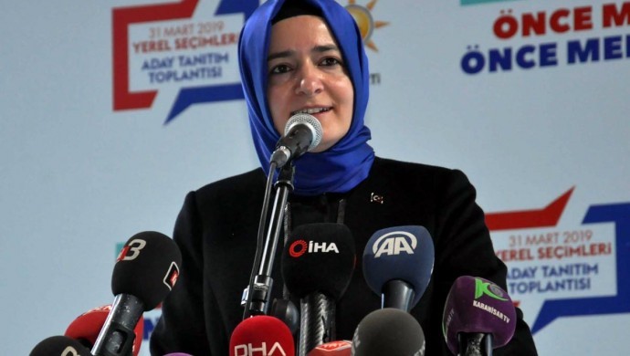 AKP’li Sayan Kaya Fon Kazancı İddiaları Sonrası Görevlerinden Affını İstedi