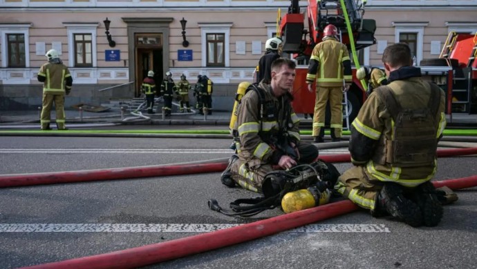 Kiev’e Yönelik Saldırılarda Bir Kişi Hayatını Kaybetti, Çok Sayıda Yaralı Var