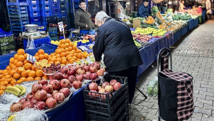 Halkın Enflasyonu ile Resmi Rakamlar Uyuşmuyor: Eylül Ayı Verileri Tartışma Yarattı