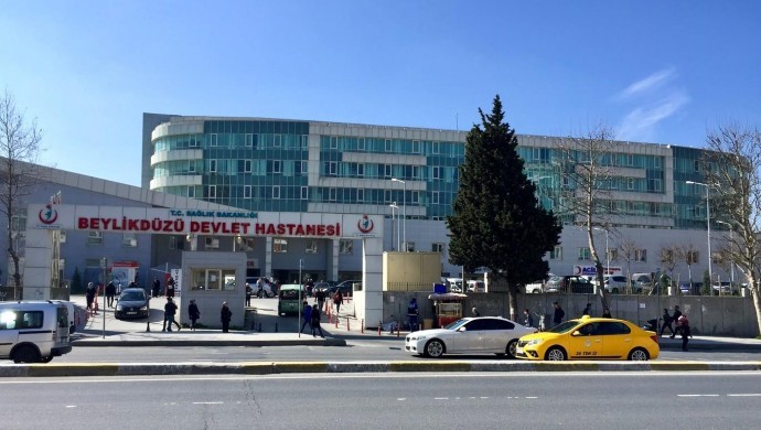 Beylikdüzü Devlet Hastanesi’nde Gıda Zehirlenmesi: Onlarca Çalışan Mağdur, Yönetim Suskun