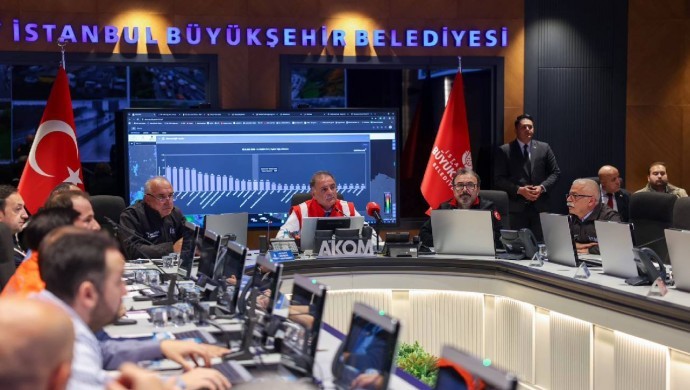 İstanbul’da Yağış Rekoru: AKOM’dan ‘Turuncu Alarm’ Uyarısı