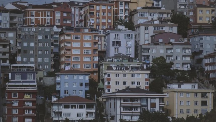 Barınma Krizi Büyüyor: Konut Fiyatları ve Kira Endeksinde Çarpıcı Artış