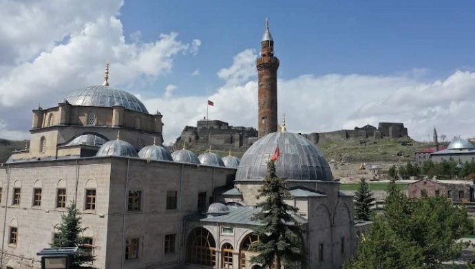 Diyanet Görevlisi Hakkında ‘Cinsel Saldırı’ Suçlamasıyla Tutuklama