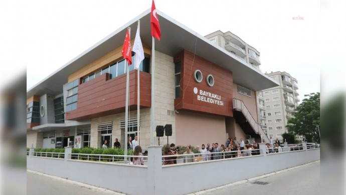 İzmir Bayraklı Belediyesi’nde Eski Başkan Dahil 40’tan Fazla Kişiye Gözaltı Kararı