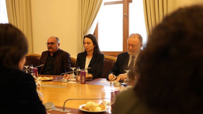 DEM Parti ve AKPM Arasında Kritik Görüşme: AİHM Kararları ve Abdullah Öcalan’ın Rolü Gündemde