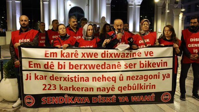 Van’da Kayyım Eliyle İşten Çıkarılan İşçilerin Direnişi 435 Gününe Ulaştı: ‘Zaman Koltuklarda Akar, Meydanlarda Adaletle Ölçülür’